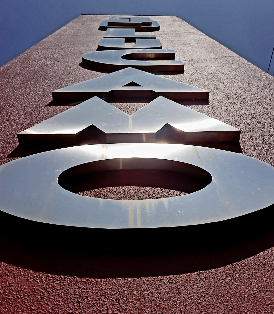 Fachada da Lucamo Contabilidade